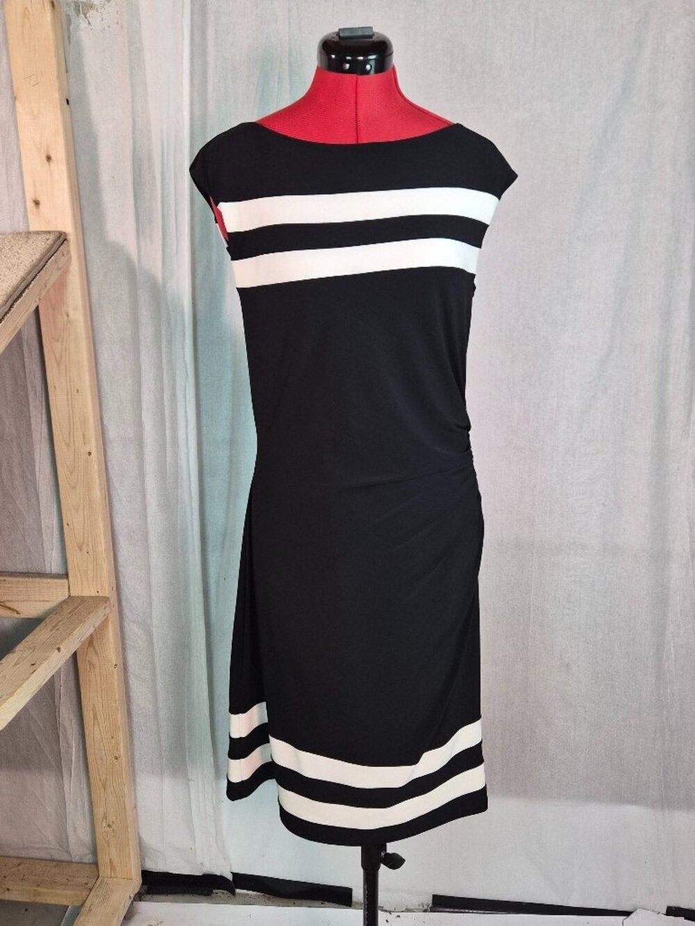 LRL Womens Black White Sheath Dress With Side Ruching Size 14 Stretch F969